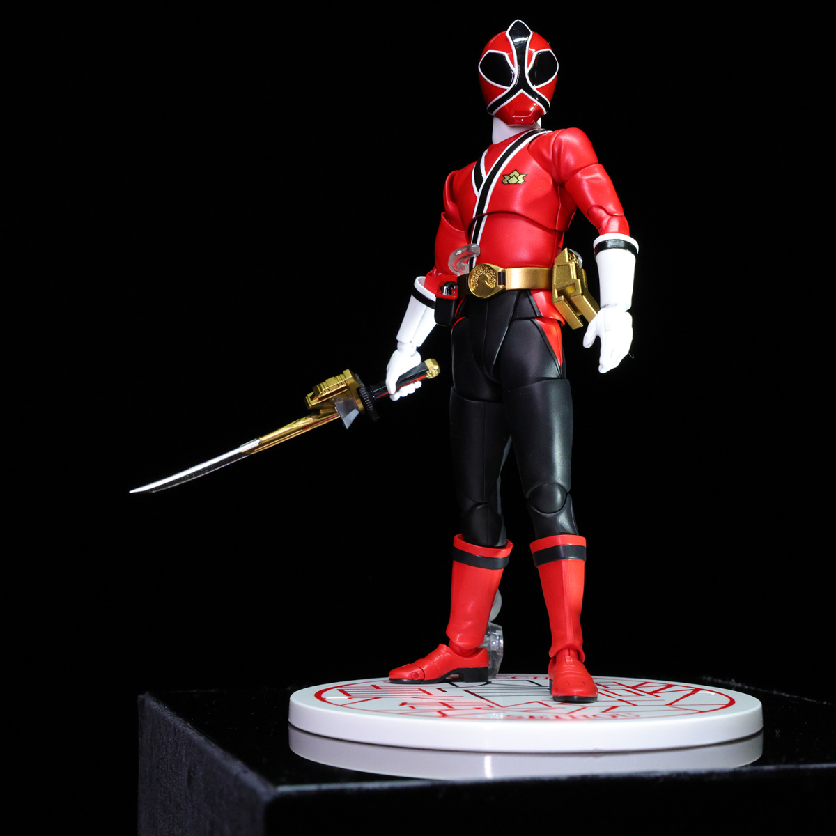 秘密戦隊ゴレンジャー『S.H.Figuarts（真骨彫製法） アカレンジャー