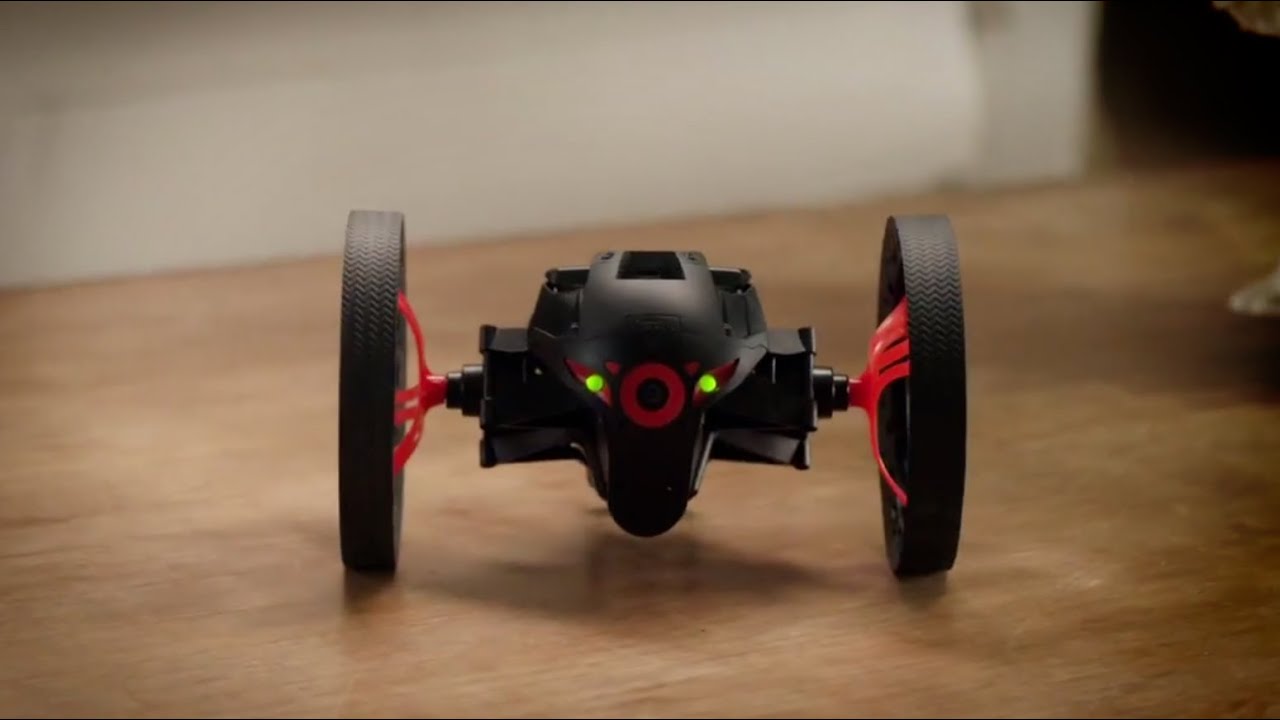 スマホでカメラの映像を見ながら操縦できるミニドローン「Jumping Sumo