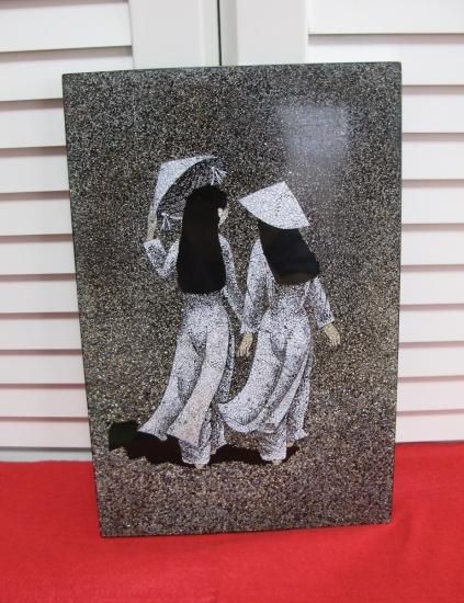 即納！新品 ベトナム工芸品☆黒漆塗り天然木に卵の殻で描かれた女性二