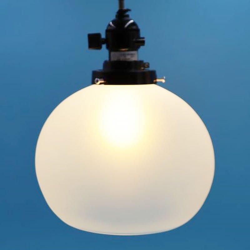 昭和初期の重厚な電笠ランプシェード