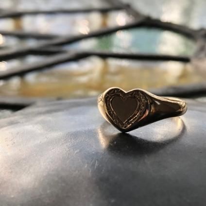 Vintage 9K Heart Ring（ヴィンテージ 9K ハートリング）- JeJe PIANO