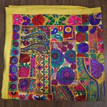 インドのビンテージ刺繍 オールドサリー タペストリーの通販店