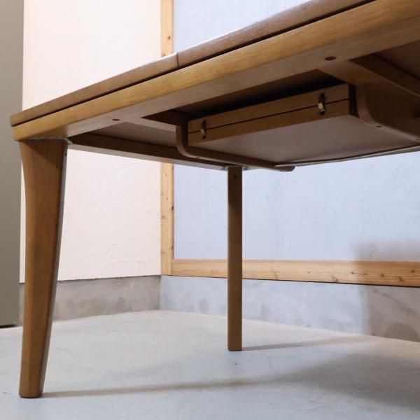 Karimoku(カリモク家具)のナラ材を使用したエクステンション