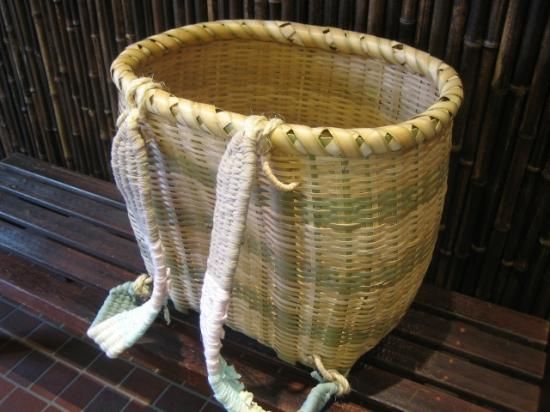 カラ竹背負い篭(特大) 背中ジャストフィット