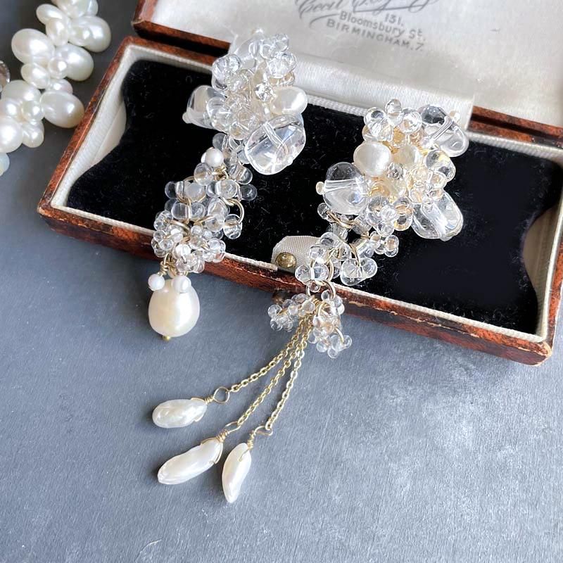 結婚式 水晶 パールのビジューピアス・イヤリング アシンメトリー