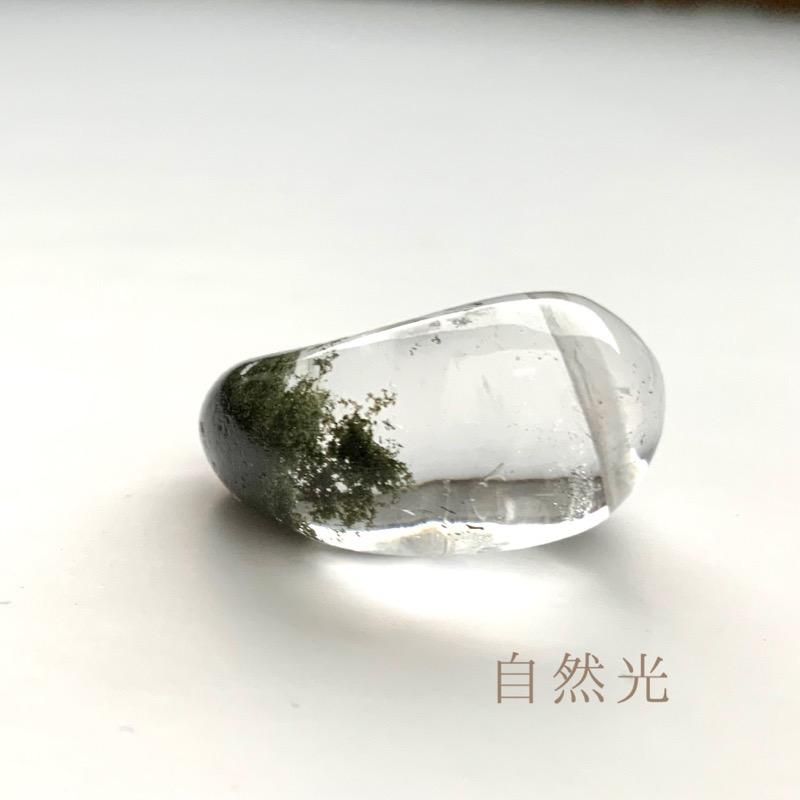 ガネーシュヒマール産水晶 勾玉 クローライト入り 】 まがたま