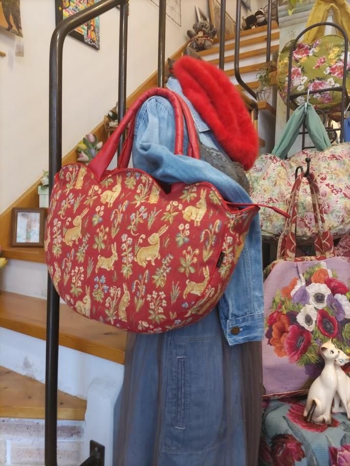 ドールジョゼットゴブランバッグ レザーハンドチューリップ 赤うさぎ