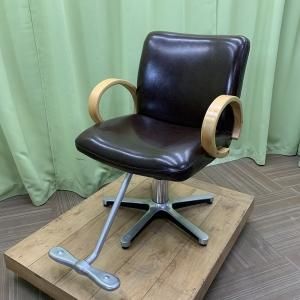 美容理容機器 セット椅子／中古｜中古美容機器・中古理容機器・中古