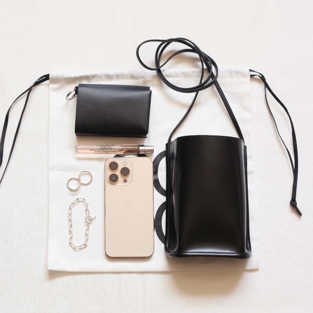 COURTNEY ORLA (コートニーオーラ) / CURVE TOTE mini - ブラック