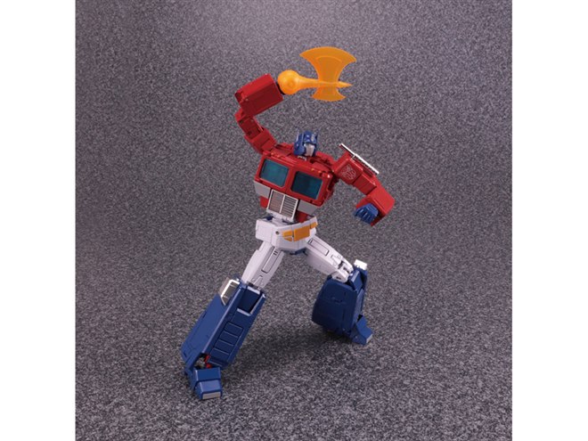 50,000円、トランスフォーマー マスターピースより「MP-44 コンボイ