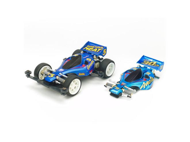 タミヤ、1988年発売のミニ四駆「アバンテJr.」がスペシャルキットで