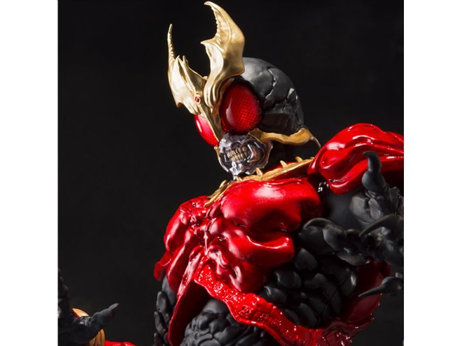 大山竜氏が造形した「仮面ライダークウガ」フィギュア、ゴ・バダー・バ