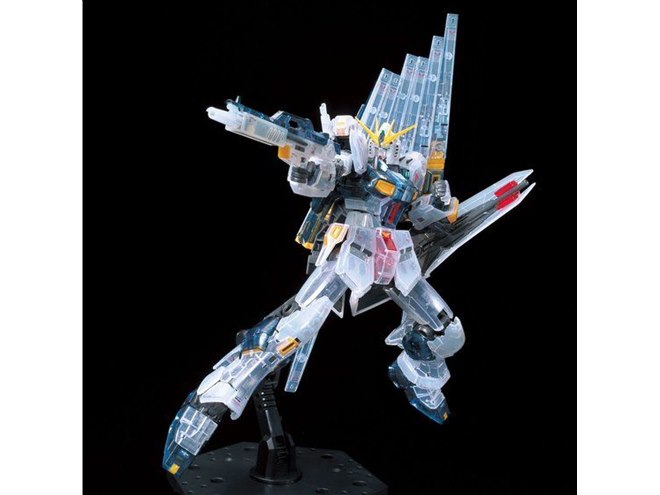 RG νガンダム［クリアカラー］初回版」などプレバン特別販売ガンプラが