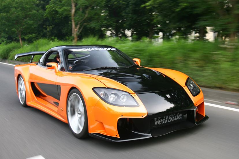 えっ？これRX-7なの！？ ワイスピに登場するド派手な “ヴェイルサイド