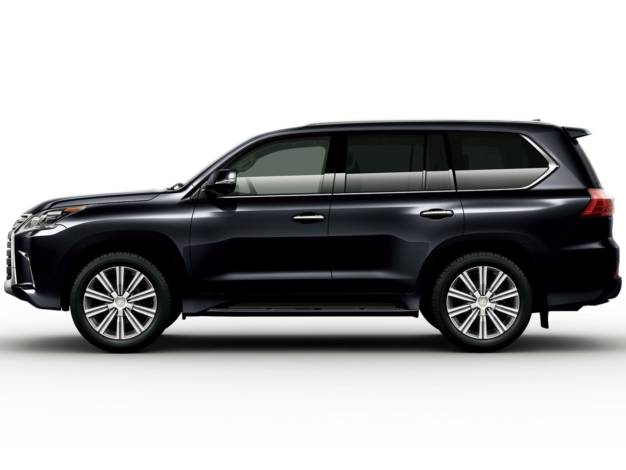 レクサス LX 2015年モデル LX570 Black Sequenceの価格・性能・装備