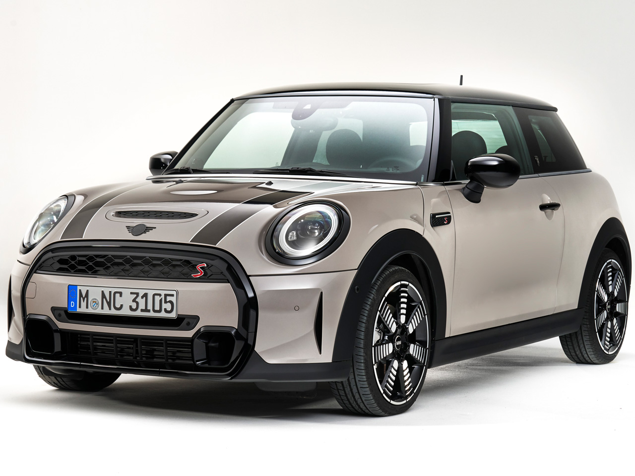 ミニ MINI 3 DOOR 2014年モデル VICTORIAの価格・性能・装備