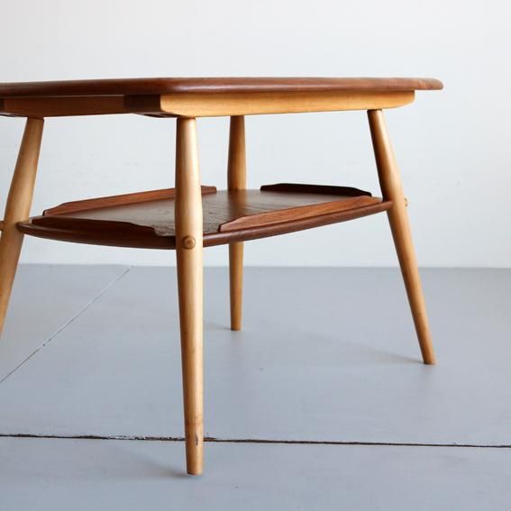 イギリスヴィンテージ アーコール サイドテーブル Vintage Side table