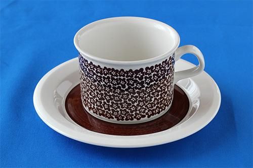 ARABIA Faenza アラビア ファエンツァ ティーカップ＆ソーサー
