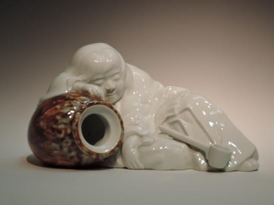 十二代酒井田柿右衛門／太白猩々彫置物 SAKAIDA Kakiemon 12th