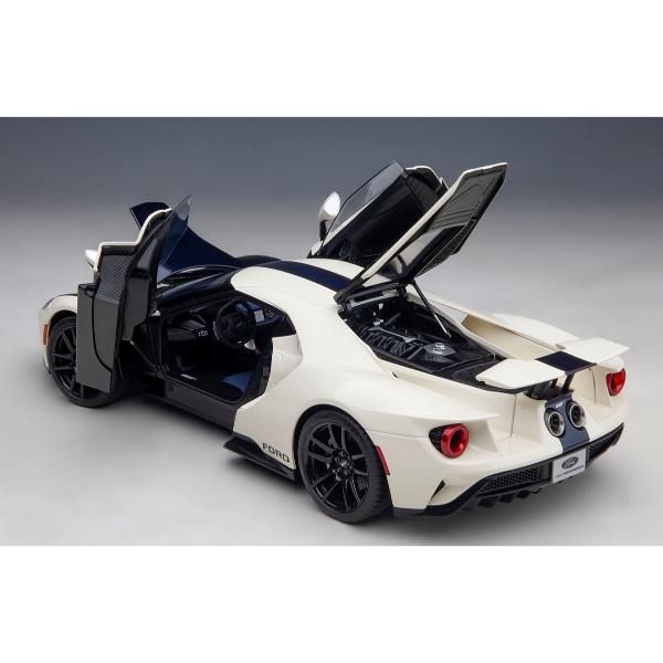 オートアート】 1/18 フォード GT '64 プロトタイプ ヘリテージ