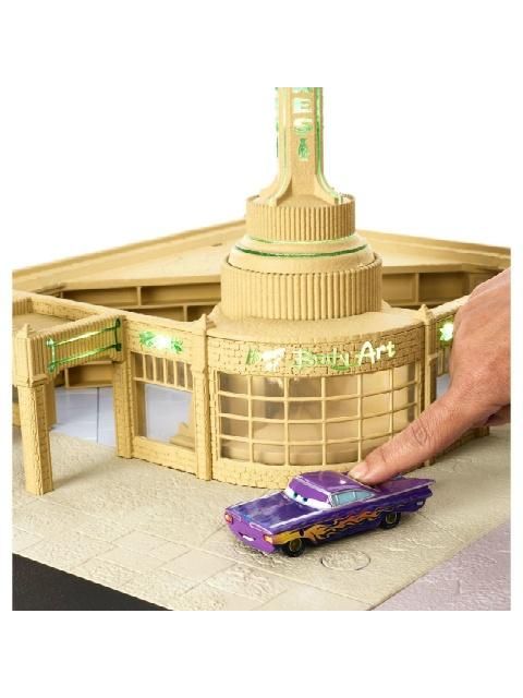 PRECISION SERIES RAMONE's HOUSE OF BODY ART PLAYSET