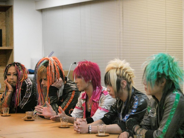 UCHUSENTAI:NOIZのライヴ音源『JAPAN TOY'S PANIC TOUR KING OF ONEMAN