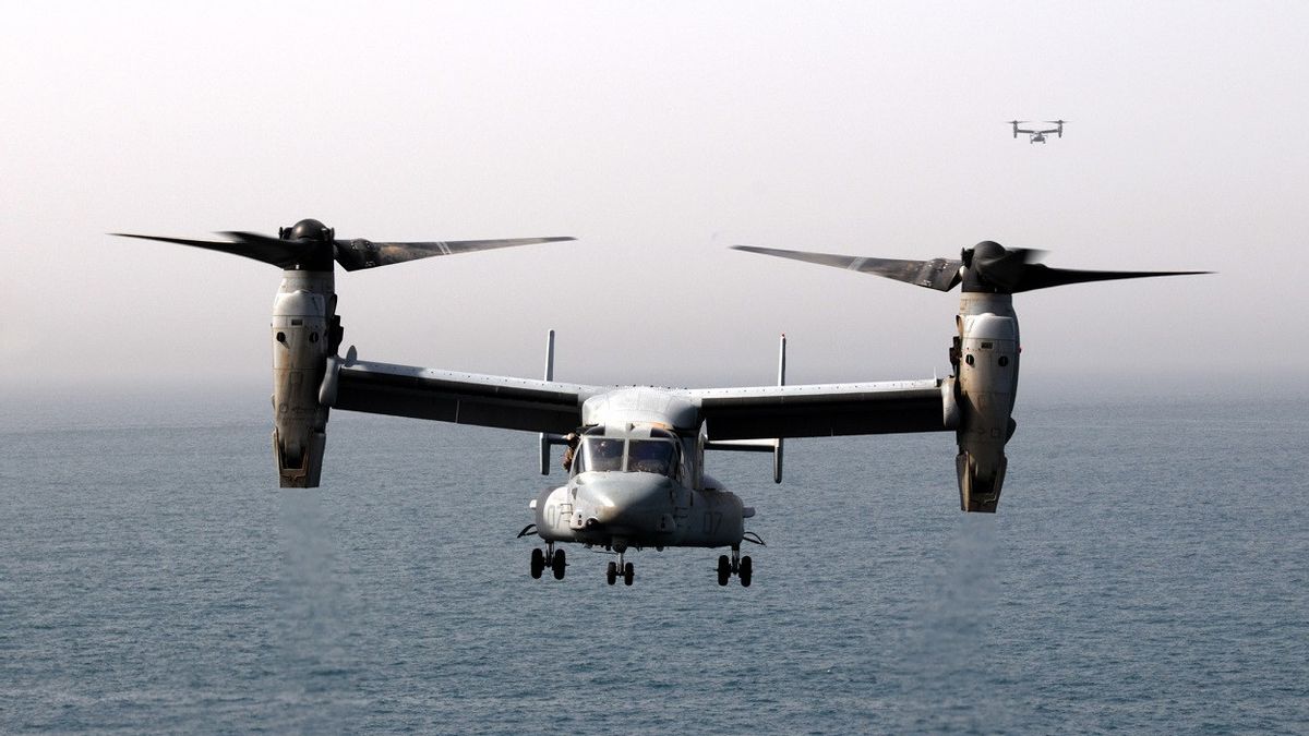 メキシコ国境付近での墜落事故:米海兵隊の飛行機が5人の