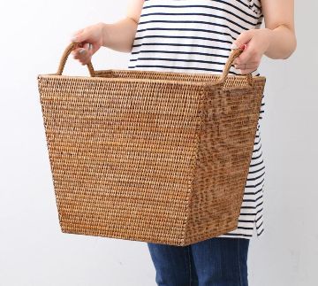 COTAN/ラタンランドリーバスケット 縦型 -籐細工の収納籠は実用性