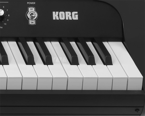 ステージ・ビンテージ・ピアノKorg「SV-1 Black Reverse 73/88」発表