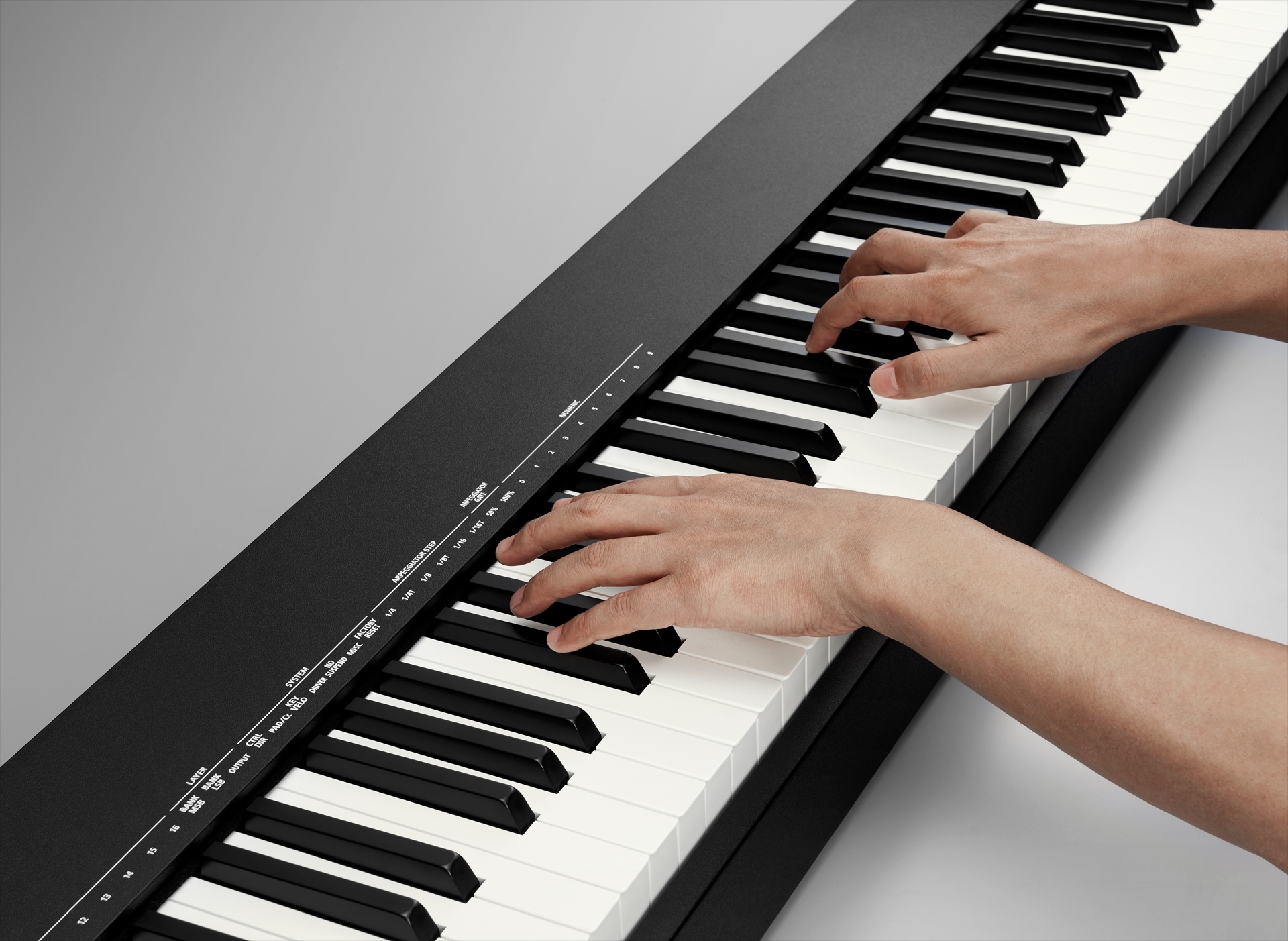 Roland A-88MKII （MK2）| MIDI2.0にも対応！スリムなデザインの 88