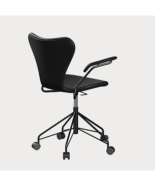 受注商品】セブンチェア フルパディング グレースレザー ブラック