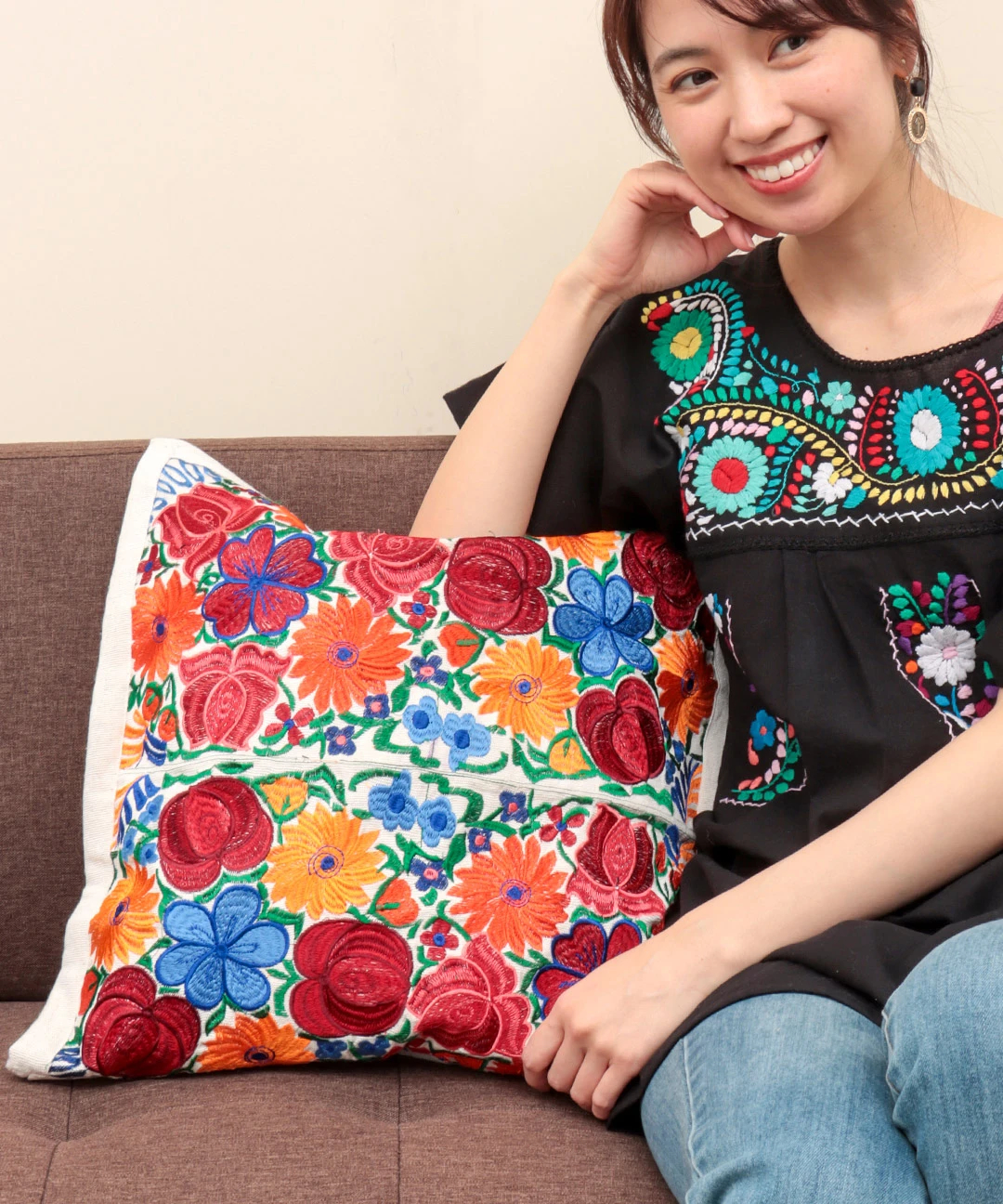 フラワー刺繍クッションカバー【WEB限定】 / その他インテリア