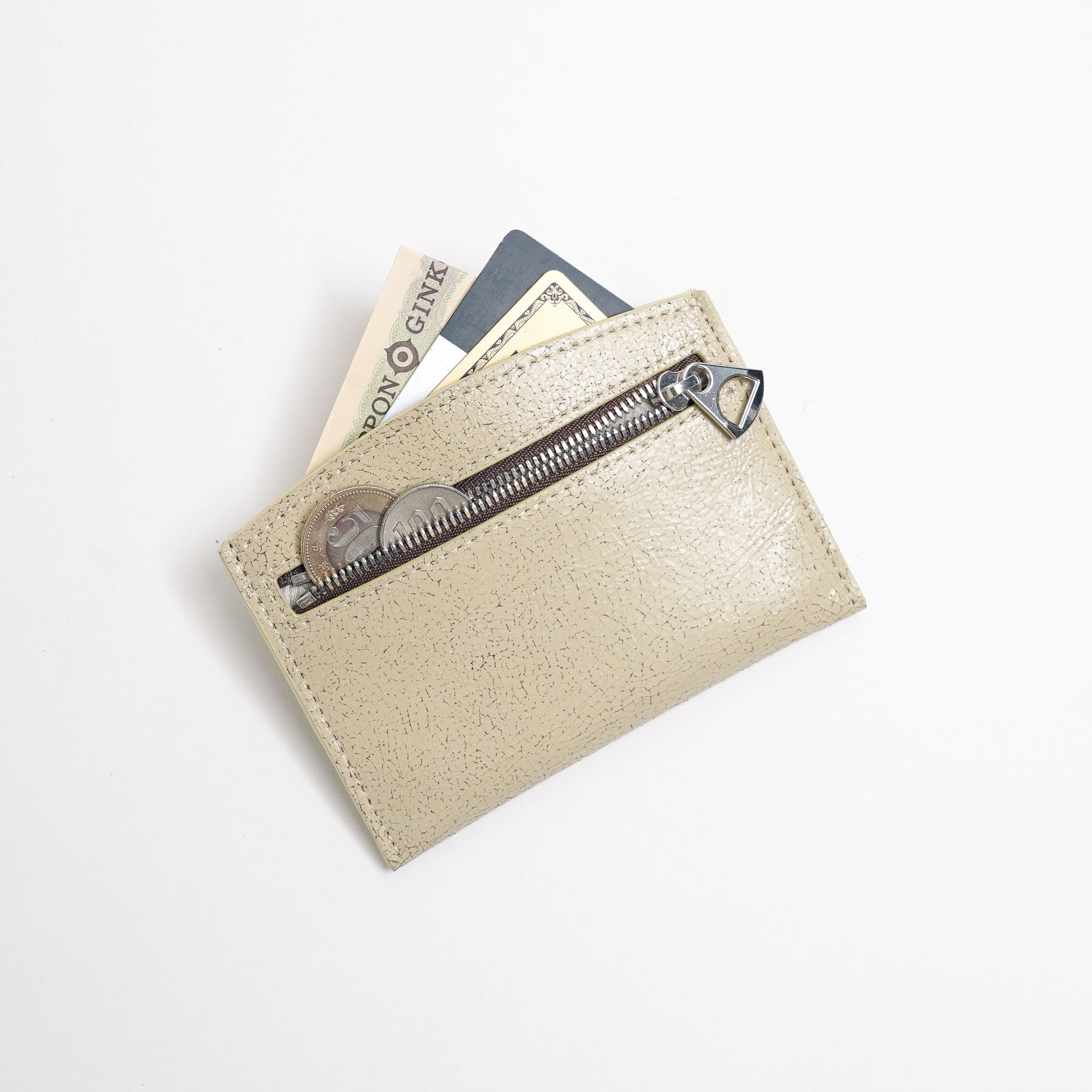 CRISTY SMART CARD WLT / CRACK｜ひび割れ加工レザーのミニ財布｜ITTI