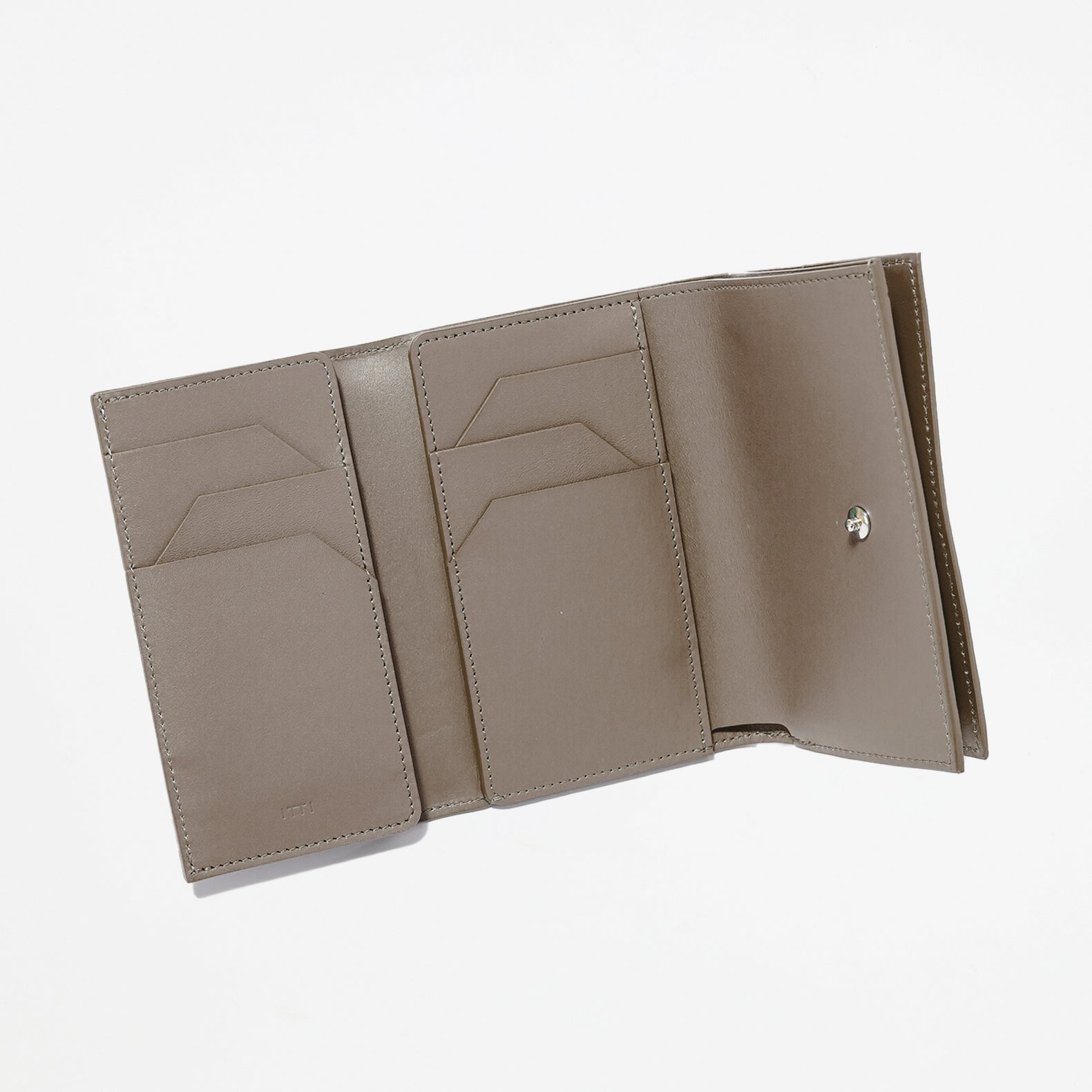 CRISTY TRIFOLD MID WLT / DIPLO SKY｜三つ折り財布 シュリンクレザー