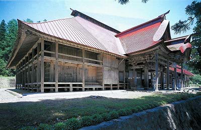 月山神社出羽神社湯殿山神社摂社月山出羽湯殿山三神社社殿（旧日月寺
