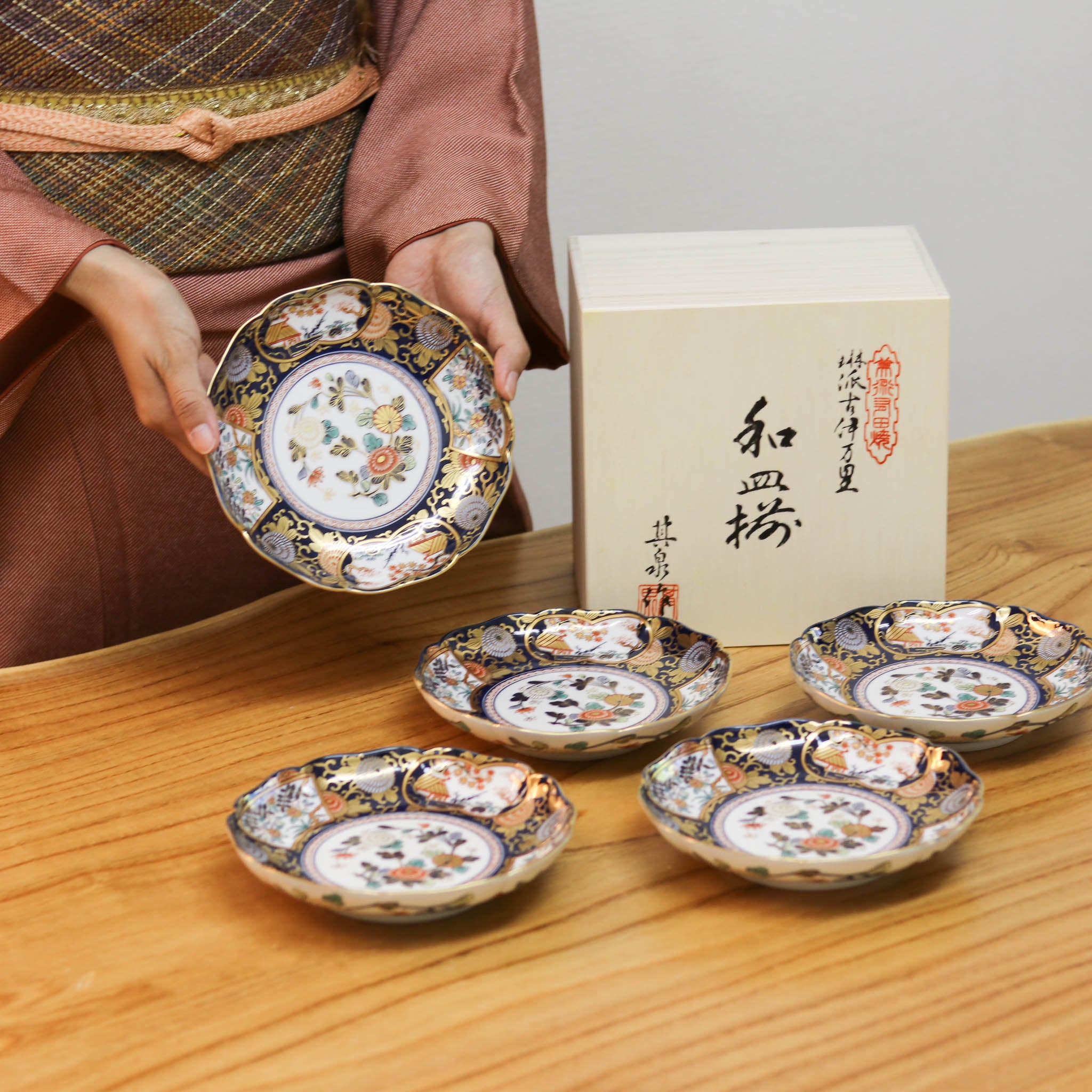 新品】琳派 古伊万里様式 和皿揃(5客) 木箱付