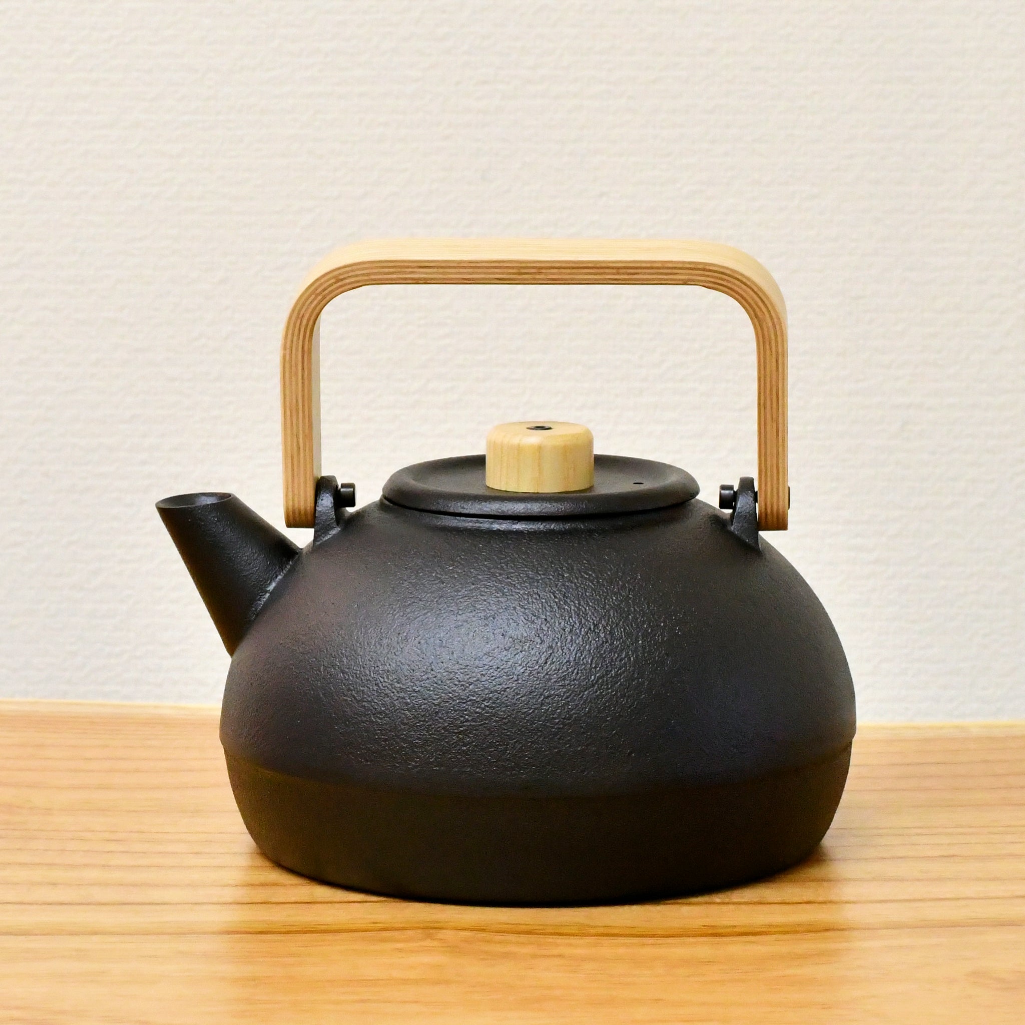 山形鋳物 ケトル | ティケトルS 1.1L | ホワイトオーク | 鋳心ノ工房