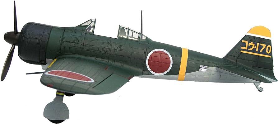 Mitsubishi A6M2 Zero 1/18 Display Model with pilot figure – J