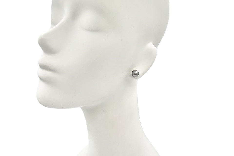MIKIMOTO 【ミキモト】K18黒蝶パール(シルバー系）ピアス (NO.49442