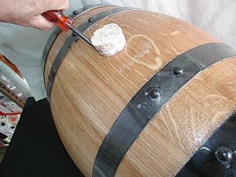 ボジョレーヌーボー／パーティーに最適！15L樽詰ボジョレーヌーボー