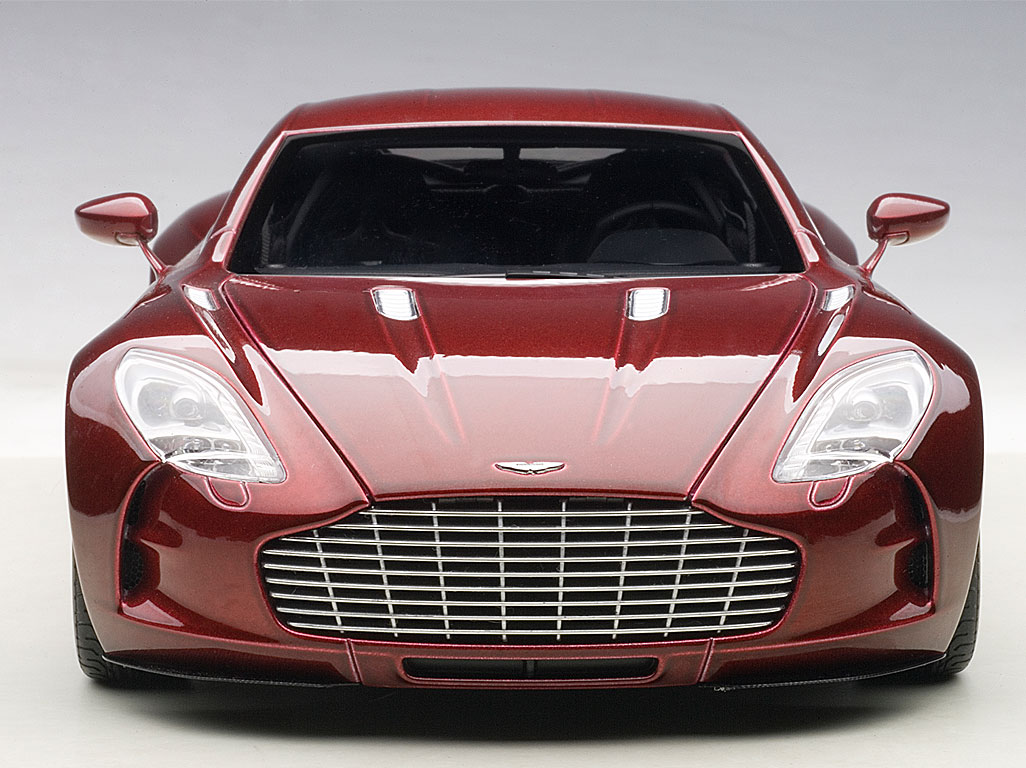 Aston Martin One-77 (Diavolo Red) - ダイキャストモデル - AutoArt 70245