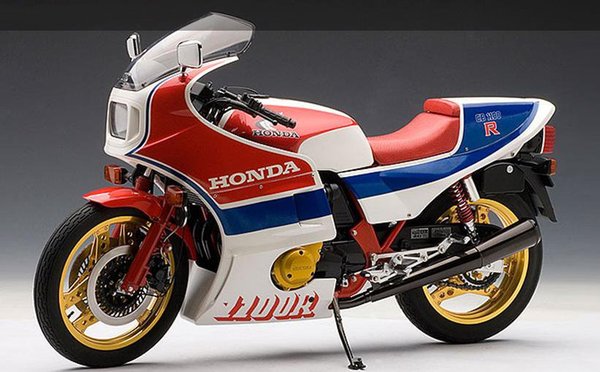 Honda CB1100R (RD) 1983 - ダイキャストモデル - AutoArt 06011