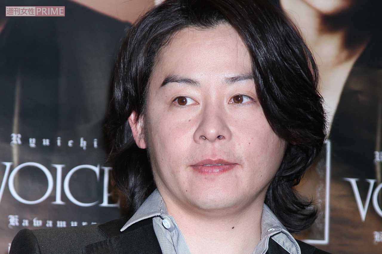 河村隆一、最新CMでの近影にLUNA SEA世代驚き「ふくよかになった」がん