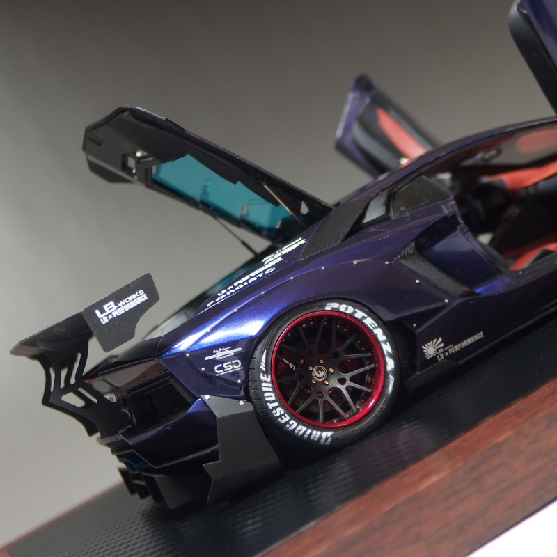リバティウォーク アヴェンタドール 1/24 アオシマ改 ギャラリー