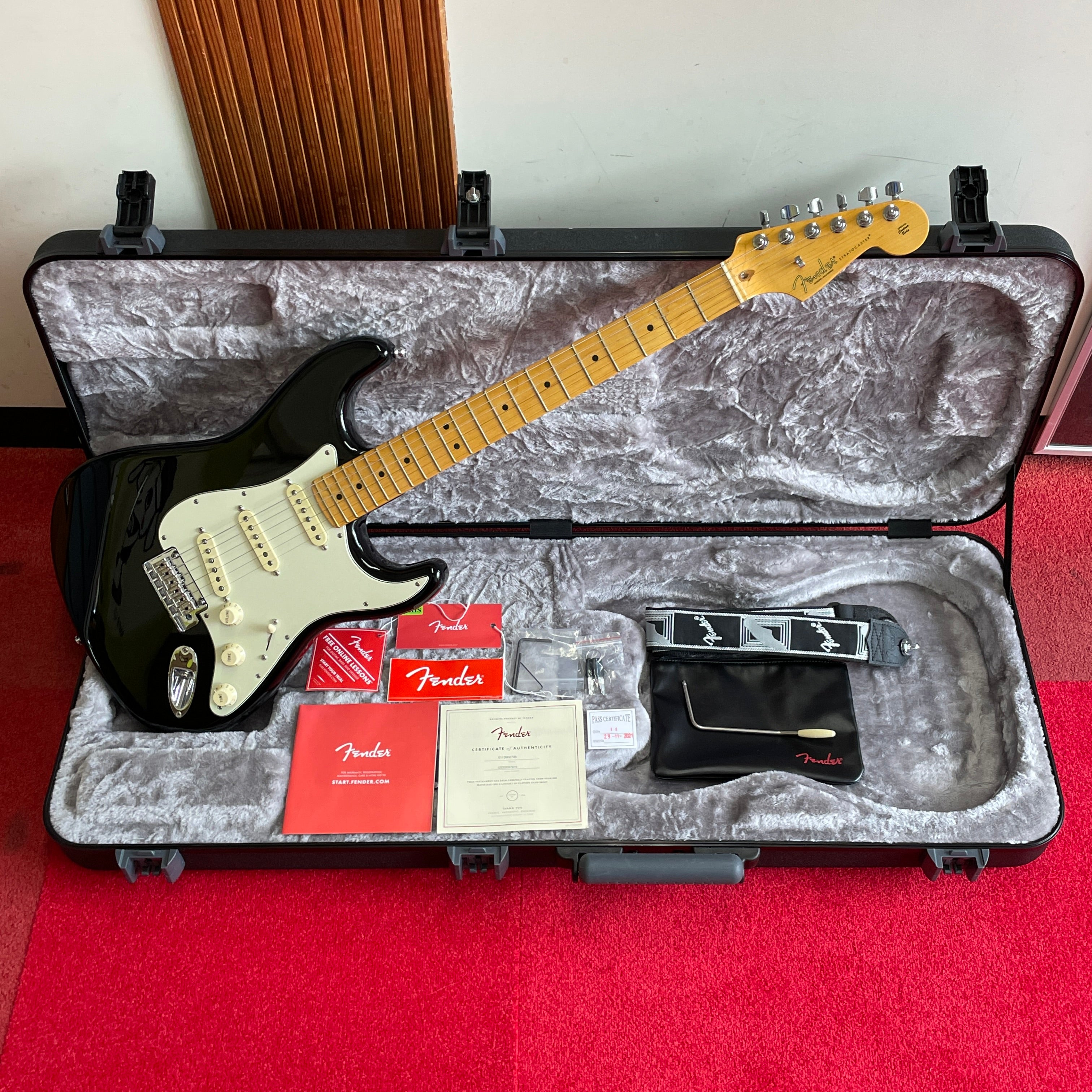 送料無料】Fender USA（フェンダーUSA）アメリカンプロフェッショナル