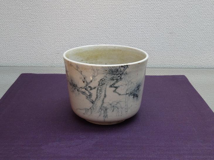 志賀焼 松竹梅絵茶碗: Journal of FUJII KOUNDO