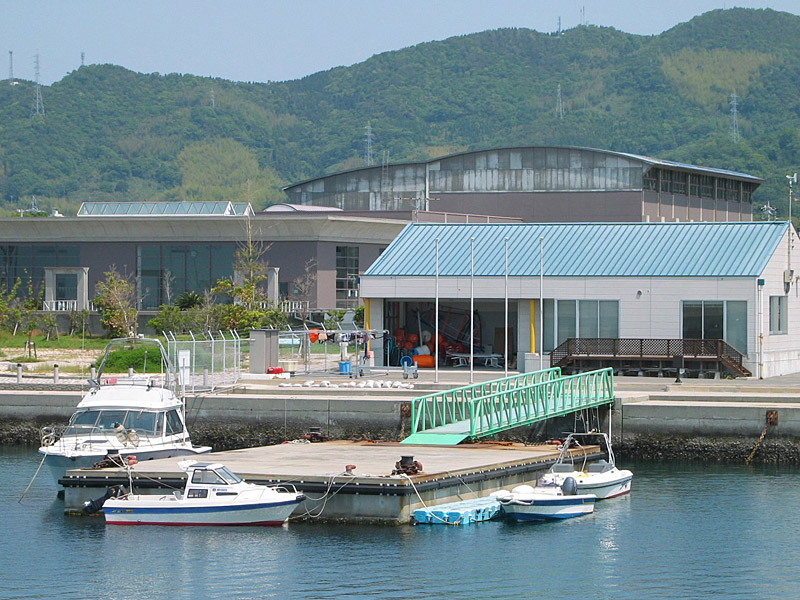 ヨットハーバー – 山口県スポーツ交流村
