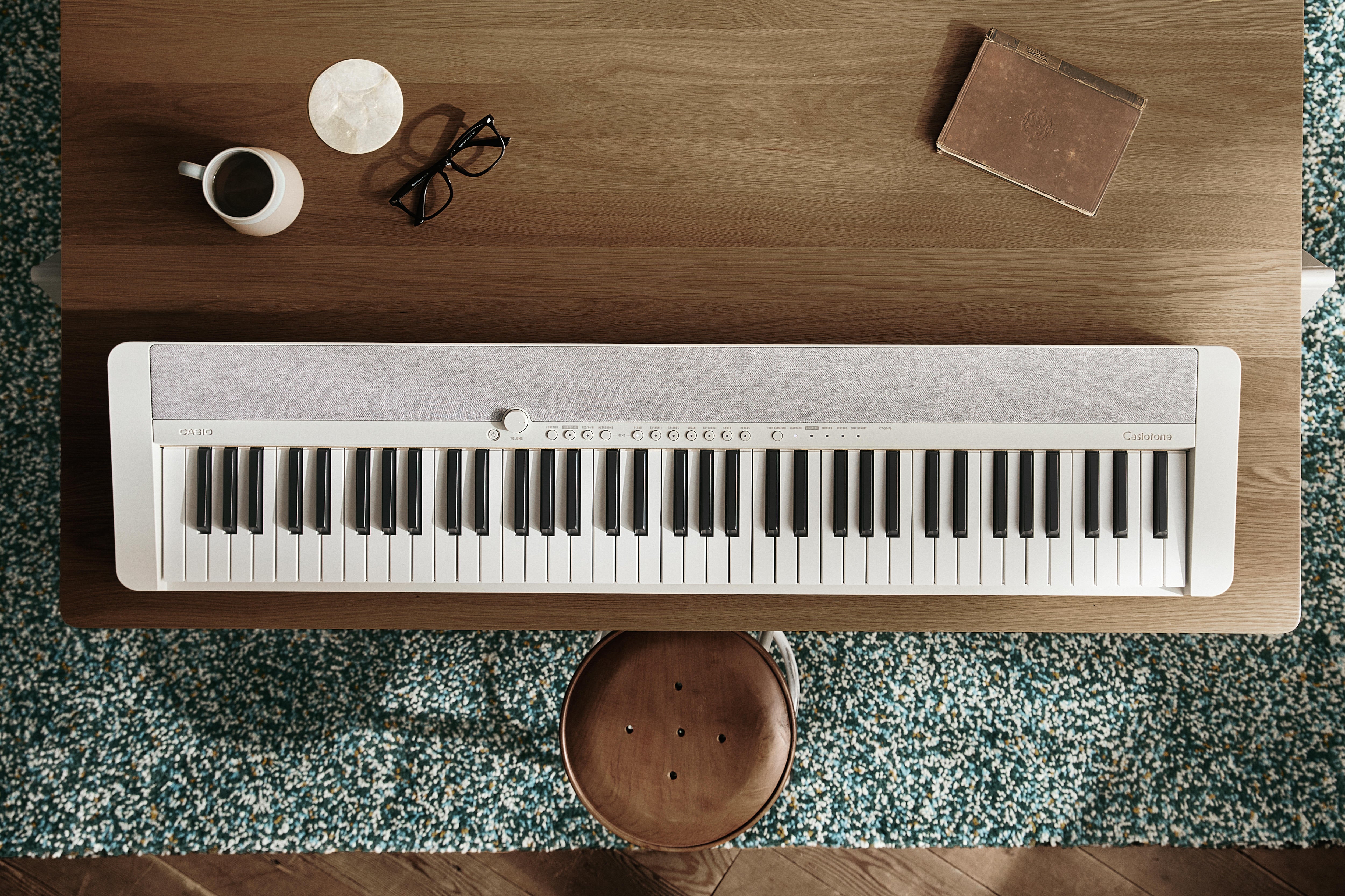 Casio Casiotone CT-S1-76 Portable Keyboard - White – Kraft Music