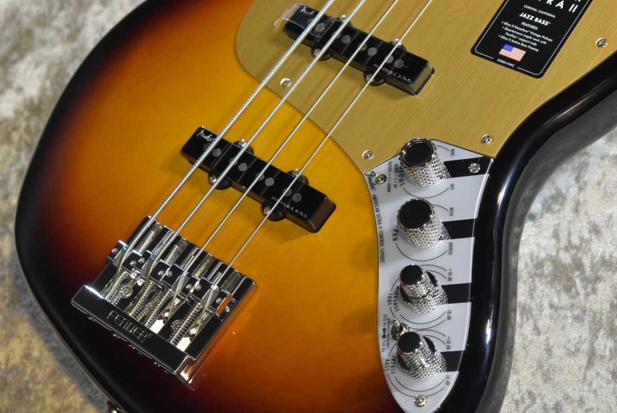 American Ultra II Jazz Bass -Ebony Fingerboard, Ultraburst