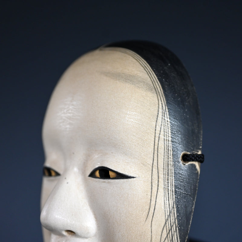 日本の伝統的な女性用能面「泥眼」 – Kura Monzen Gallery